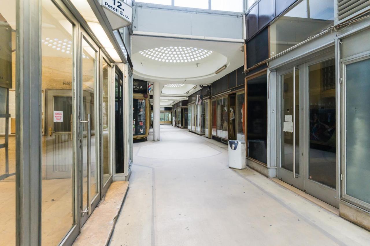 Cheerful Studio Budapest Downtown Ngoại thất bức ảnh
